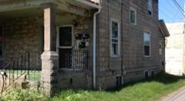Photo of 253 Vine St, Salem, OH 44460
