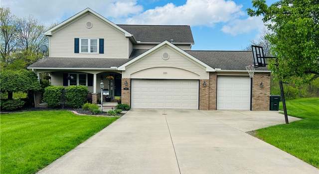 Photo of 182 Filly Ln, Northfield, OH 44067