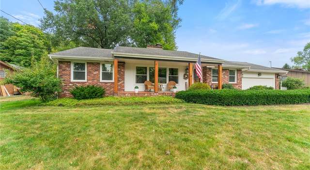 Photo of 4483 Little Johns Pl, Youngstown, OH 44511