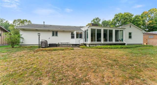 Photo of 4483 Little Johns Pl, Youngstown, OH 44511