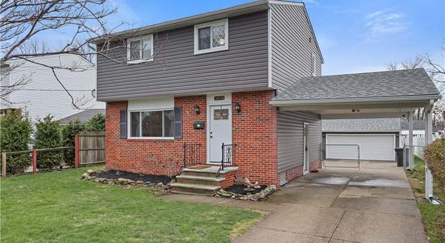 Photo of 34074 Oak Knoll St, Eastlake, OH 44095