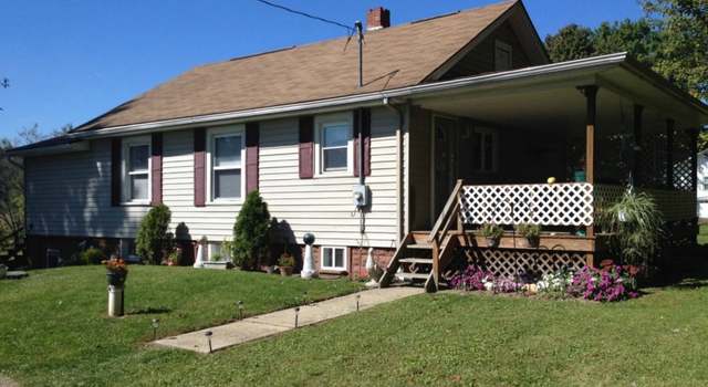 Photo of 5664 State Route 250 NW, Beach City, OH 44608