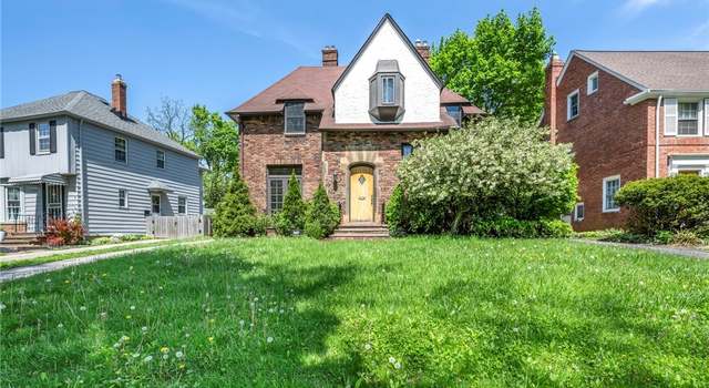 Photo of 17929 Sherrington Rd, Shaker Heights, OH 44122
