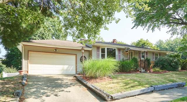 Photo of 1645 Bronson Rd, Akron, OH 44305