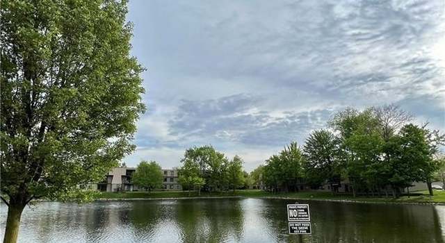 Photo of 9800 Cove Dr Unit 5H, North Royalton, OH 44133