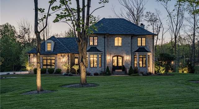 Photo of 2640 Heritage Ln, Pepper Pike, OH 44124