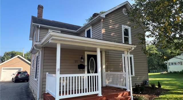 Photo of 232 7th St NE, New Philadelphia, OH 44663