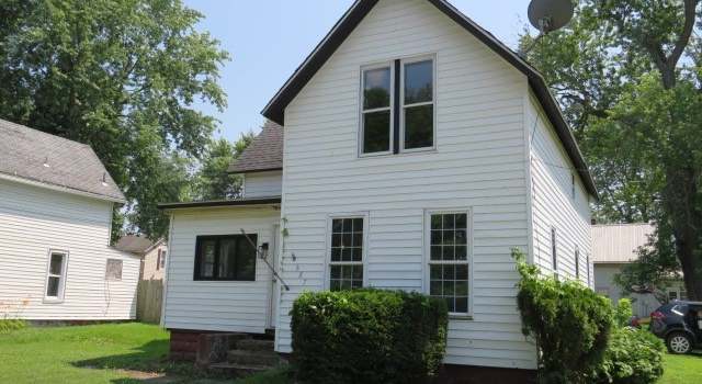 Photo of 687 Madison St, Conneaut, OH 44030