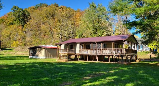 Photo of 40595 Shade Rd, Reedsville, OH 45772