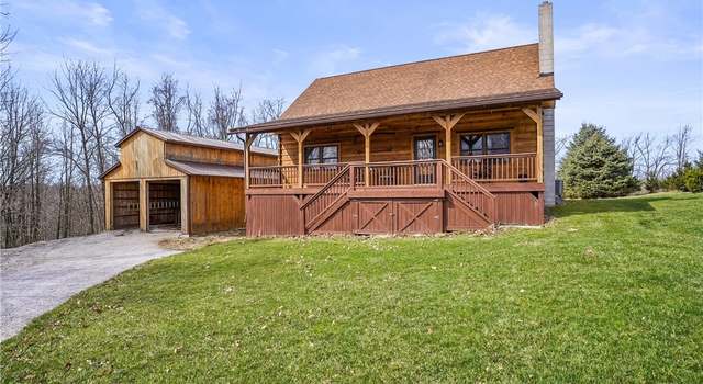 Photo of 14076 Baymount Dr NE, Paris, OH 44657