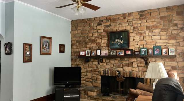 Photo of 924 N 2nd St, Dennison, OH 44621