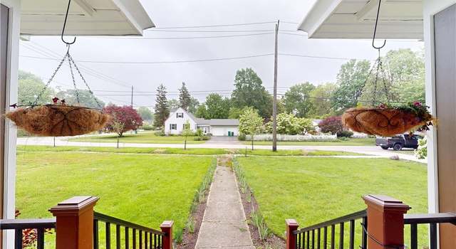 Photo of 8471 Nowlen St, Mentor, OH 44060