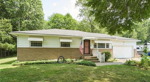 Photo of 3611 Brookside Dr, Norton, OH 44203