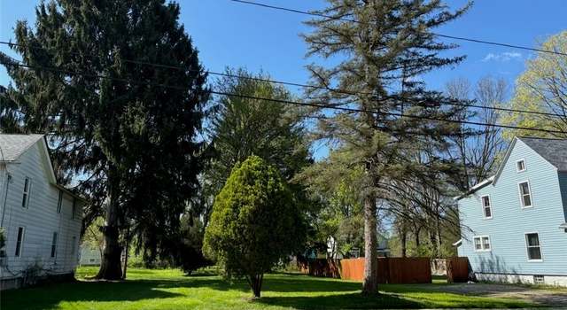 Photo of 328 Dodge St, Kent, OH 44240