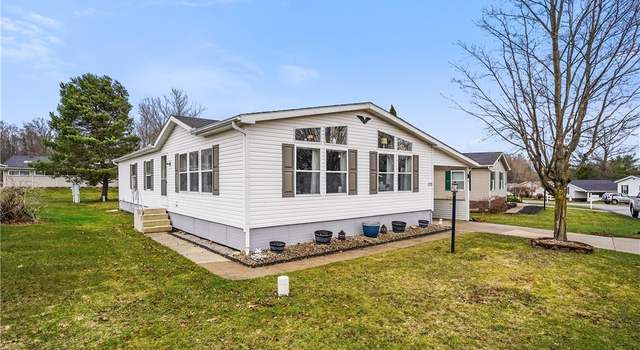 Photo of 133 Highland Dr, Hiram, OH 44234