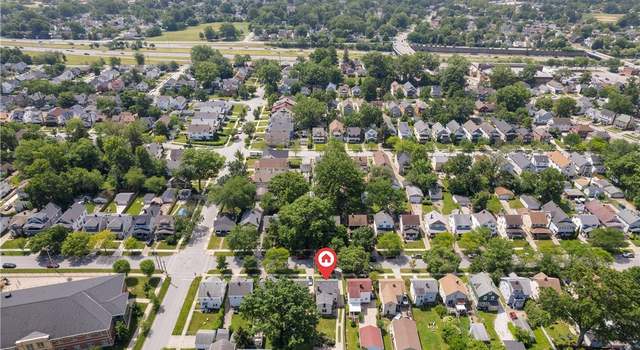 Photo of 14500 Bayes Ave, Lakewood, OH 44107