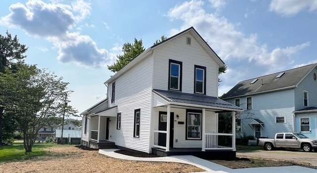 Photo of 619 N 3rd St, Dennison, OH 44621