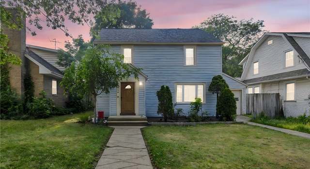 Photo of 1114 Avon St, Akron, OH 44310