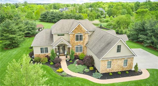Photo of 7355 Hunters Glen Ln, Seville, OH 44273