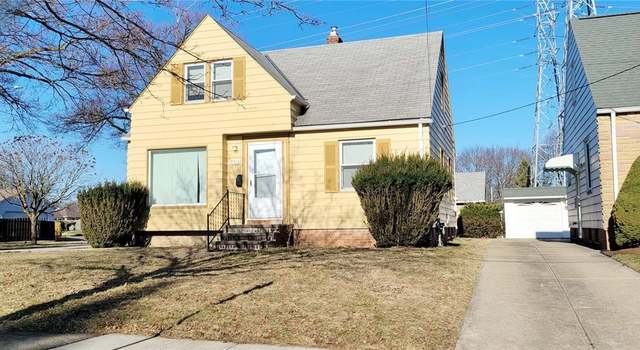 Photo of 9316 Outlook Dr, Cleveland, OH 44144