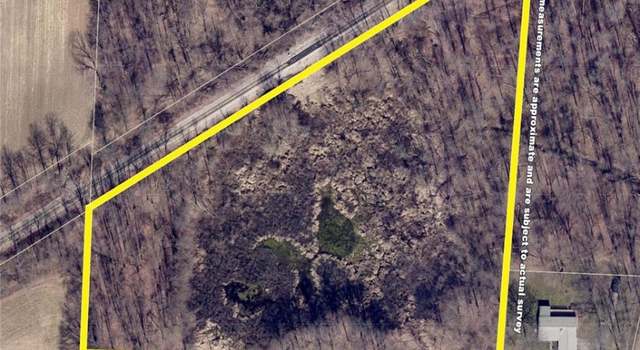 Photo of Darletta St SW, Navarre, OH 44662