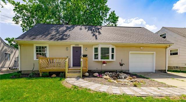 Photo of 3327 Elmwood St, Cuyahoga Falls, OH 44221