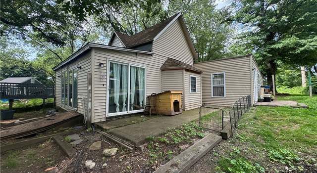 Photo of 604 Pear Dr, Akron, OH 44319