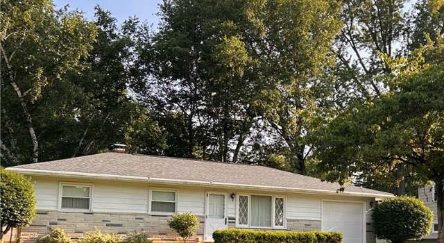Photo of 4511 Warwick Dr N, Canfield, OH 44406