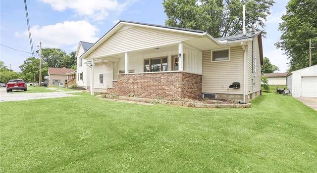 Photo of 131 Stebbins St, Creston, OH 44217