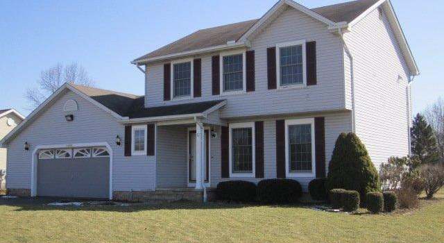 Photo of 1095 Colonial Dr, Salem, OH 44460