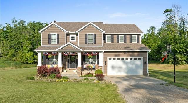 Photo of 70405 Zunick Rd, Bridgeport, OH 43912