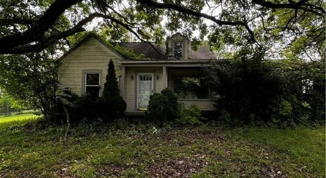 Photo of 5261 Dailey Rd, New Franklin, OH 44319