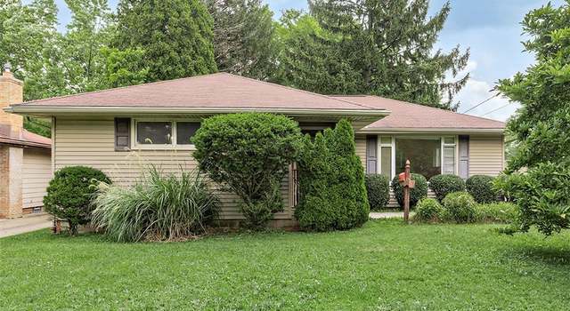 Photo of 899 Lander Rd, Cleveland, OH 44143