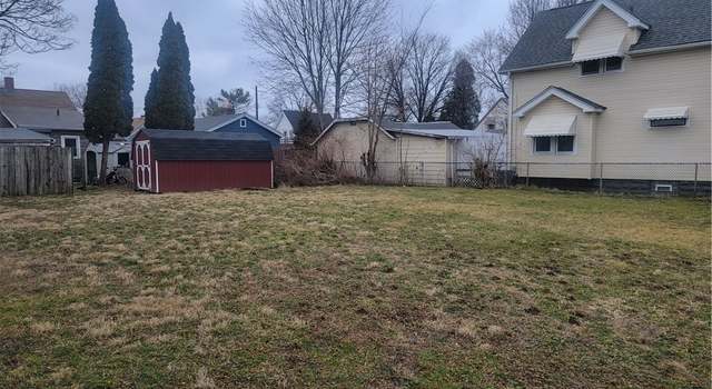 Photo of 1610 Crestline Ave, Cleveland, OH 44109