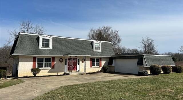 Photo of 424 N Ridge Rd, Willard, OH 44890