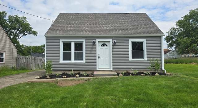 Photo of 415 N Glenellen Ave, Youngstown, OH 44509