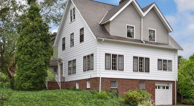 Photo of 1480 Lewis Dr, Lakewood, OH 44107
