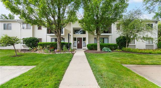 Photo of 2935 N Bay Dr Unit H11, Westlake, OH 44145