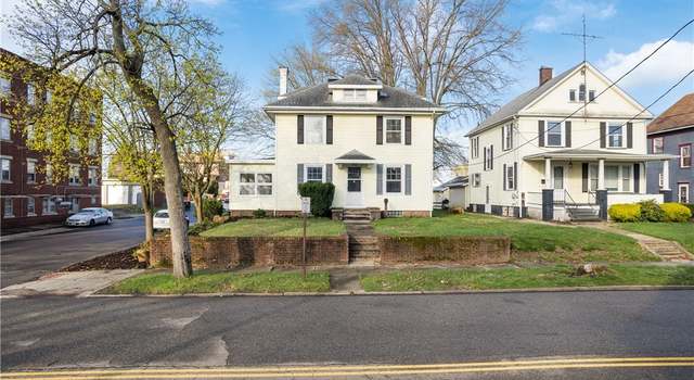 Photo of 1703 Woodland Ave NW, Canton, OH 44703