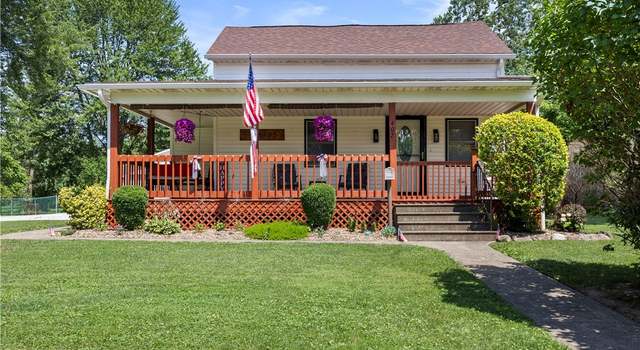 Photo of 402 Barker St, Wellington, OH 44090