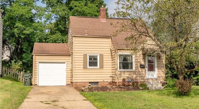 Photo of 925 17th St NE, Massillon, OH 44646