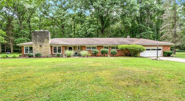 Photo of 7410 W Parkside Dr, Youngstown, OH 44512