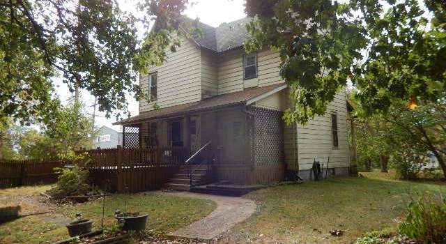 Photo of 1302 Duncan Sw St SW, Massillon, OH 44647