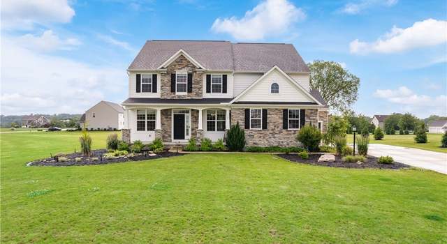 Photo of 1582 Honey Badger Ln, Valley City, OH 44280
