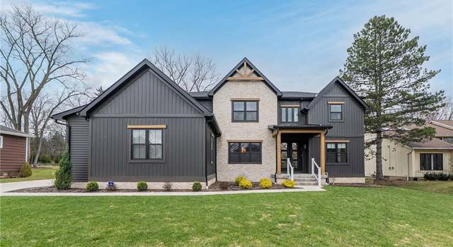 Photo of 25801 Annesley Rd, Beachwood, OH 44122