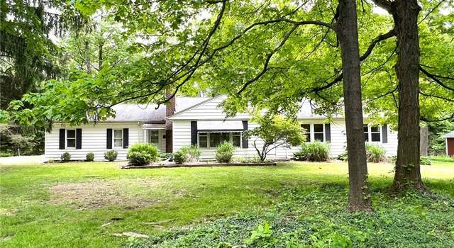 Photo of 11493 Orchard Rd, Chardon, OH 44024