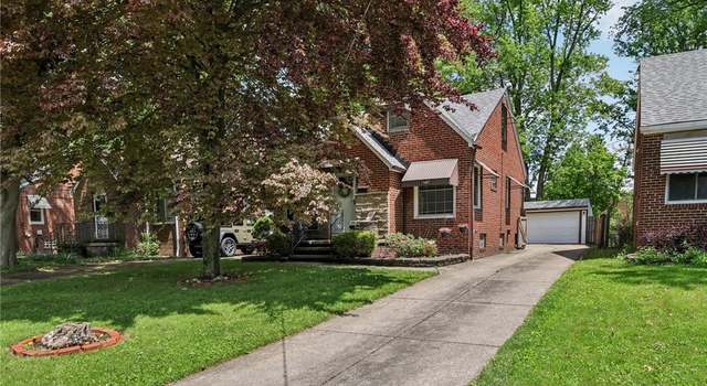Photo of 5467 Burns Rd, North Olmsted, OH 44070