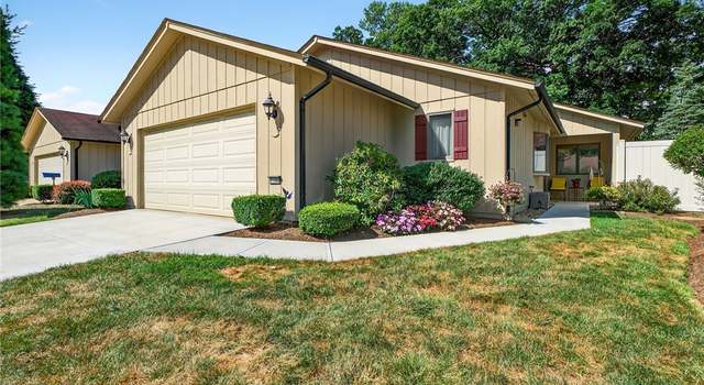 Photo of 11304 Blodgett Creek Trl, Strongsville, OH 44149