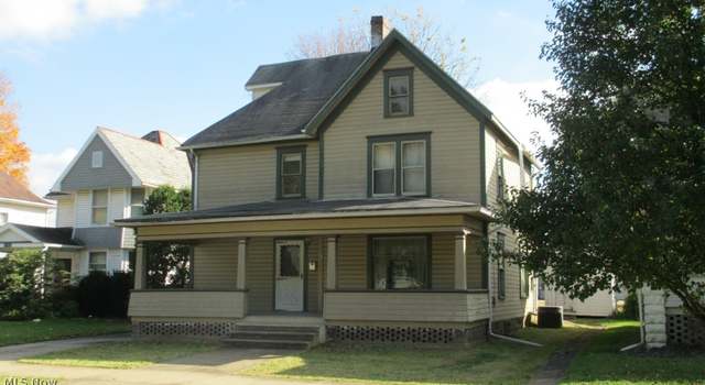 Photo of 361 E Canal St, Newcomerstown, OH 43832