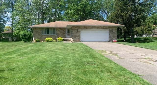 Photo of 7684 Mccreary Rd, Seven Hills, OH 44131